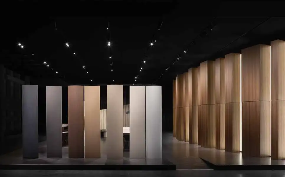 Superfici decorative Alpi alla Milano Design Week 2026: visioni della materia