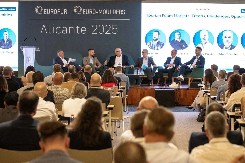 A indústria europeia de espuma flexível de poliuretano na Conferência Anual da Europur e da Euro-Moulders 2025