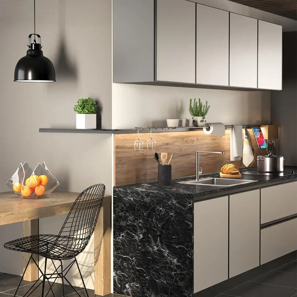 Freedom 03: barra accessoriabile con LED integrato | Ossicolor