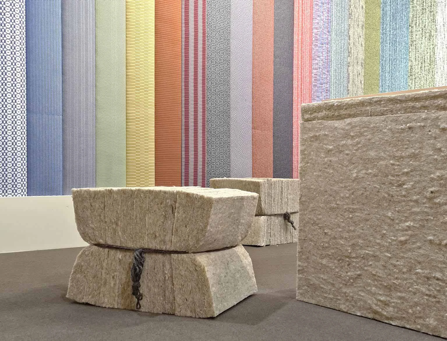 Mariantonia Urru stand salone.webp