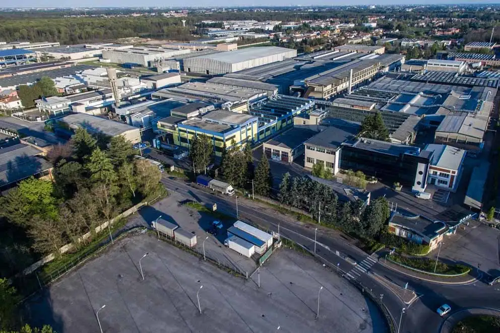 Orsa foam stabilimento.webp