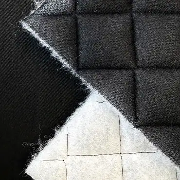 Ovatta 100 gr trapuntata con vellutino nero | Delitex