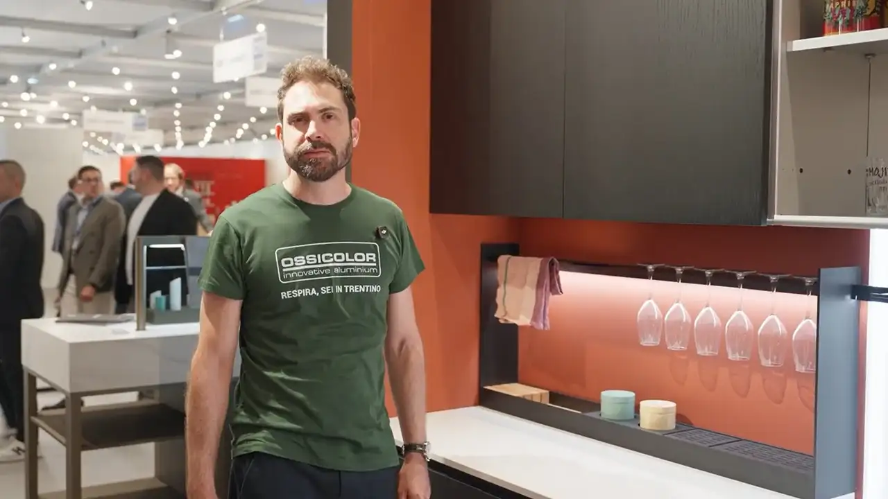 Modus d’appoggio per Freedom 03 | Sistema de aluminio para encimera de cocina Ossicolor